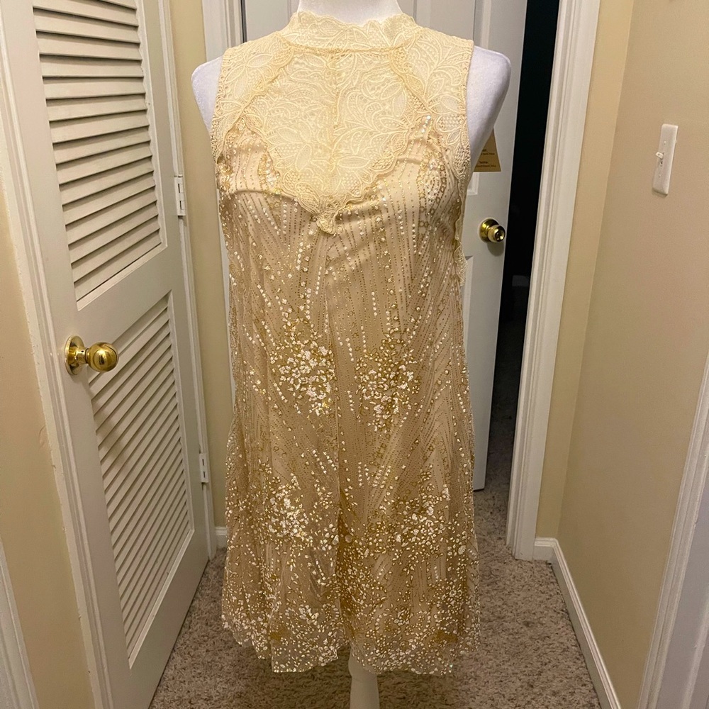 Beautiful Southern Fried Chics sleeveless dress. Size S. NWT